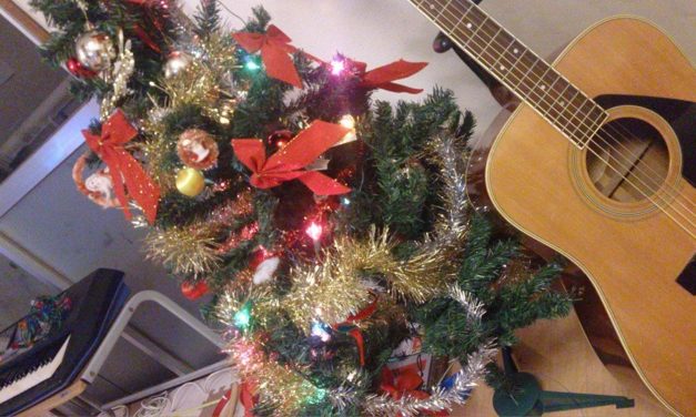 LEDではないクリスマスツリーライトを入手