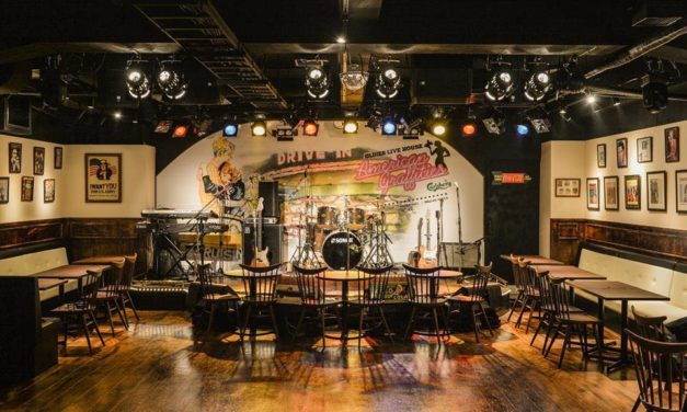 新しいお店に出演、そして1年ぶりのDJ