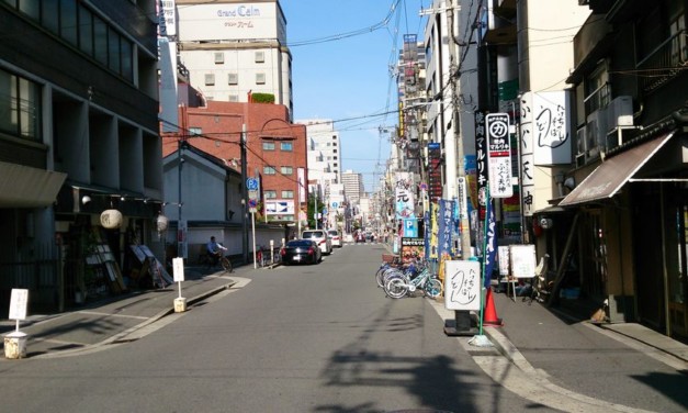 梅田界隈を歩く – Temptations