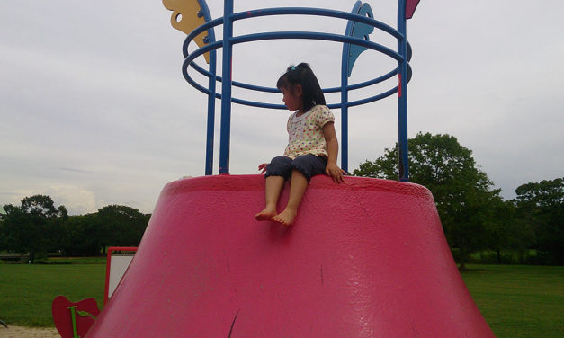 二人がゆえの問題？ – 赤ちゃん返りする長女