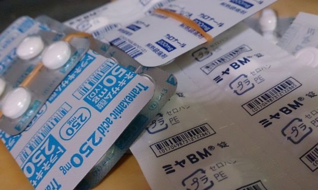 背中の次は喉 ― 急性喉頭蓋炎の疑いと診断される