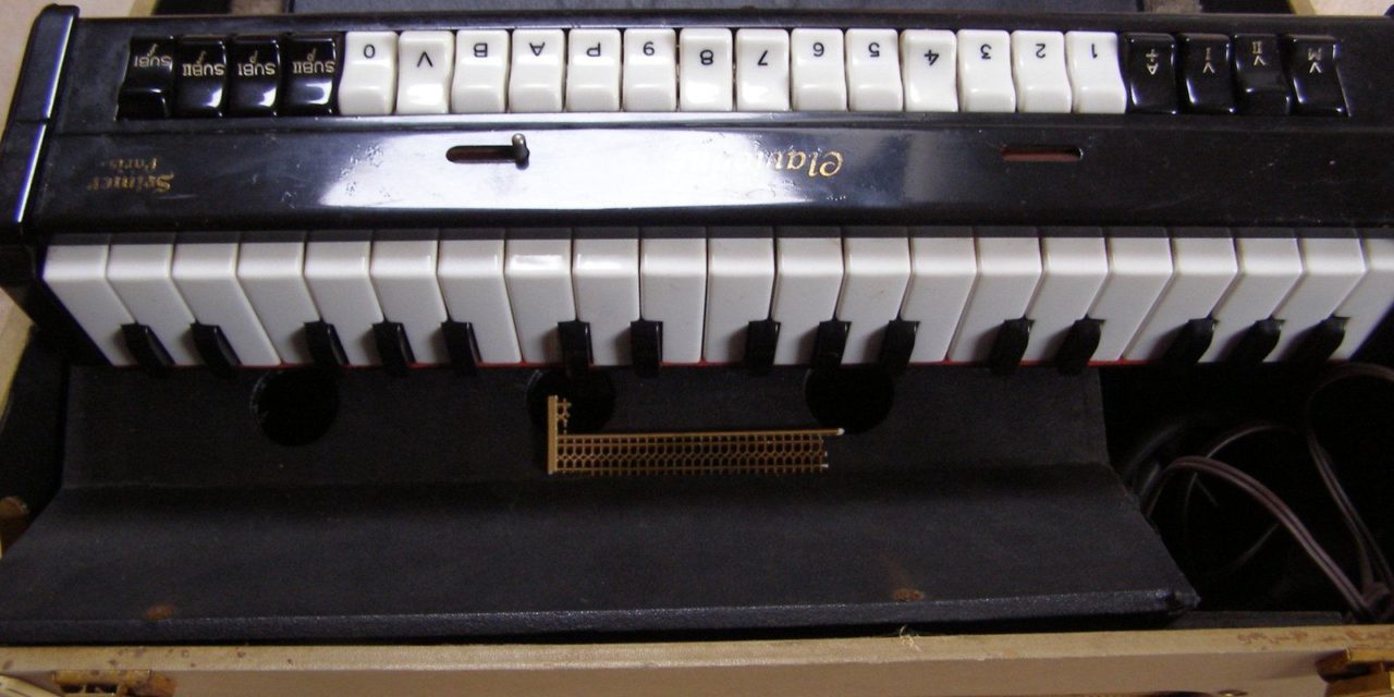 最も初期の電子楽器 ― クラヴィオリン(Clavioline)のお話