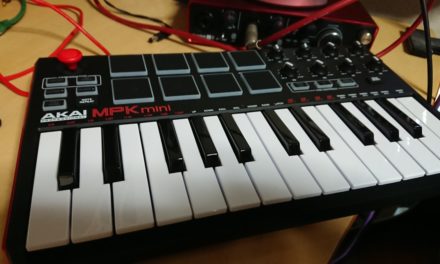 投資 ― MIDIキーボード、そしてタブレット端末で楽譜表示を