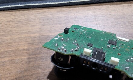 修理 ― PS5コントローラー「Dual Sense」がドリフトし始めたのでスティック部品を交換する