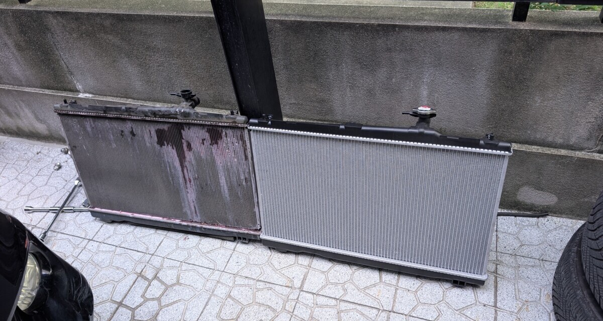 交換 ― ZRR70Wのラジエター、ウォーターポンプ、ファンベルト、ブレーキパッドを交換するの巻