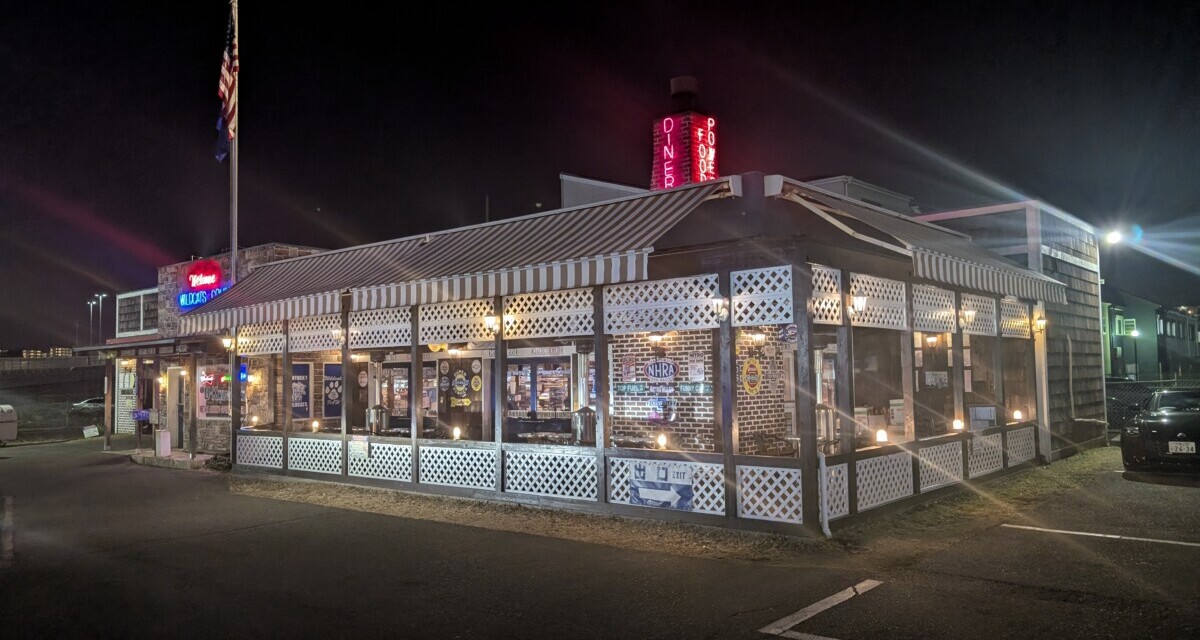 外食 ― くら寿司ばかりに連れて行け、という我が子らをUK Cafeに連れて行く