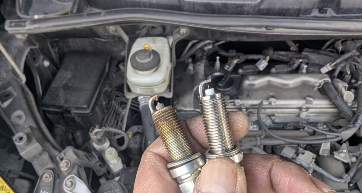 交換 ― ZRR70W、スパークプラグを交換する