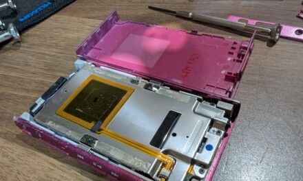 失敗 ― SONY WALKMAN NW-A35のバッテリー交換を試みて失敗する