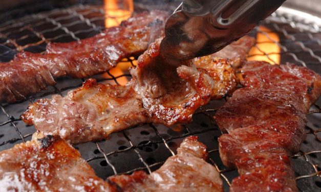 成長の証 ― 6年ぶりの焼き肉店へ