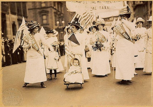 1912年、ニューヨークでのウーマンリブ運動の様子