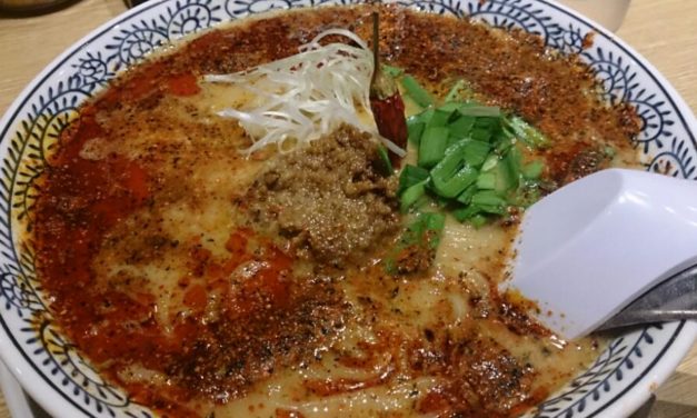 タスクに追われながらラーメンへの欲求を満たす深夜